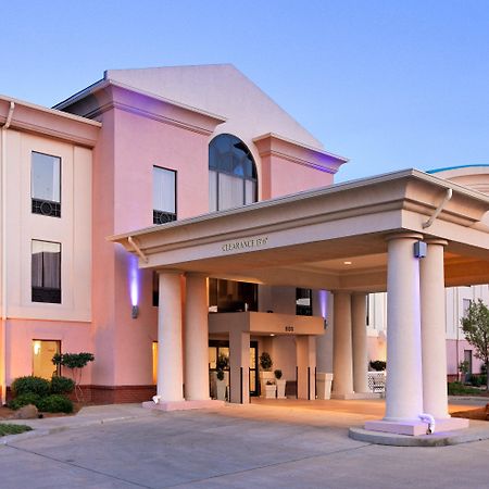 Holiday Inn Express Hotel & Suites Cleveland - Ms By Ihg Buitenkant foto